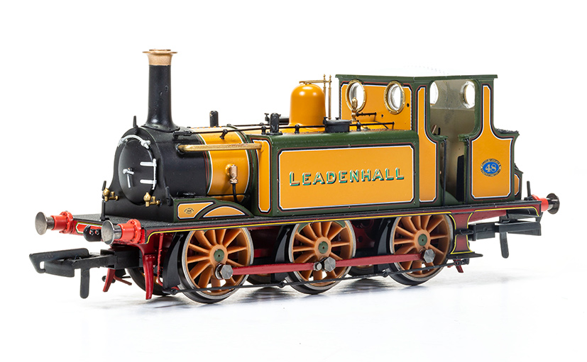 Hornby Engine Shed R3811