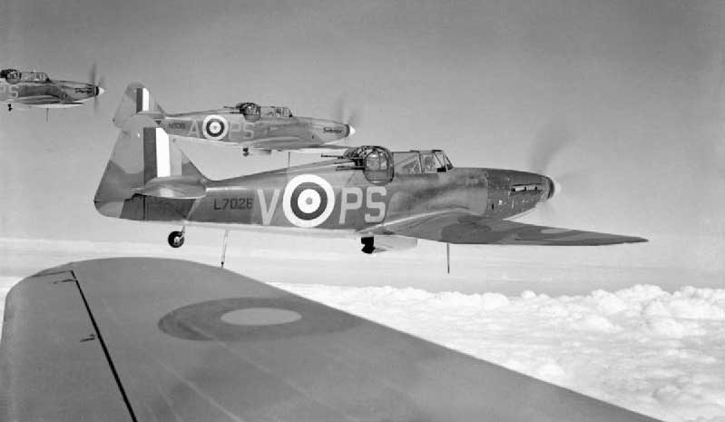 Image_D_Turret_fighters_on_day_patrol