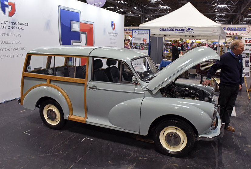 Corgi Vanguards 70th Anniversary of the Morris Minor in 2018