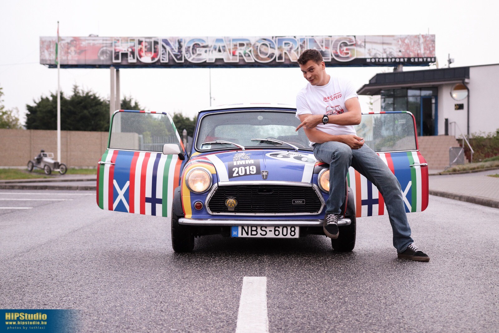 Attila Fulop wrapped Mini