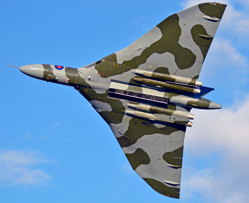 Airfix Avro Vulcan B2 XH558 readers pictures Special edition on the Airfix and Corgi Aerodrome blog
