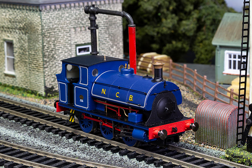 Hornby Engine Shed Peckett B2