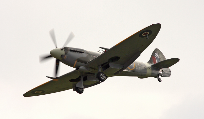 Classic British jet aviation heritage takes centre stage at Bruntingthorpe on the Airfix and Corgi Aerodrome blog