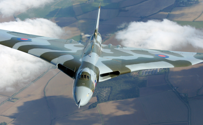 Airfix Avro Vulcan B2 XH558 readers pictures Special edition on the Airfix and Corgi Aerodrome blog